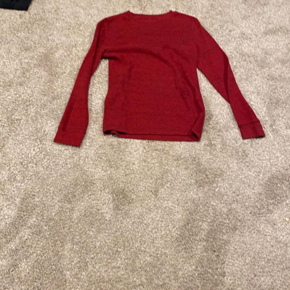 Red sweat shirt